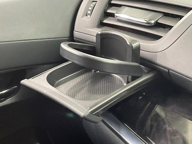 アルファード ２．５Ｓ　Ｃパッケージ　純正１０型ナビ　後席モニター　両側電動ドア　デジタルミラー　ＢＳＭ　衝突軽減装置　レーダークルーズ　禁煙車　電動リアゲート　レザーシート　前席シートエアコン　前後席パワーシート　ドラレコ　バックカメラ（42枚目）