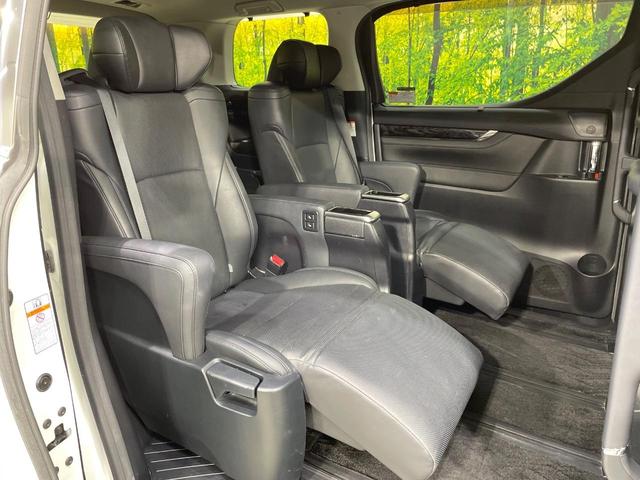 アルファード ２．５Ｓ　Ｃパッケージ　純正１０型ナビ　後席モニター　両側電動ドア　デジタルミラー　ＢＳＭ　衝突軽減装置　レーダークルーズ　禁煙車　電動リアゲート　レザーシート　前席シートエアコン　前後席パワーシート　ドラレコ　バックカメラ（74枚目）