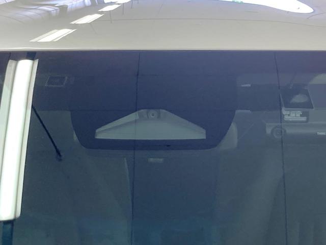 ヤリスクロス Ｘ　ＳＤナビ　衝突軽減装置　レーダークルーズ　ＥＴＣ　ドラレコ　Ｂｌｕｅｔｏｏｔｈ　バックカメラ　スマートキー　プッシュスタート　Ｂｌｕｅｔｏｏｔｈ　シートリフター　電動パーキング　オートホールド（31枚目）