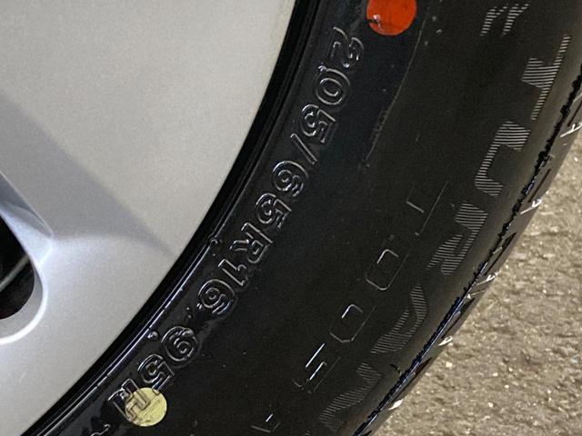 ヤリスクロス Ｘ　ＳＤナビ　衝突軽減装置　レーダークルーズ　ＥＴＣ　ドラレコ　Ｂｌｕｅｔｏｏｔｈ　バックカメラ　スマートキー　プッシュスタート　Ｂｌｕｅｔｏｏｔｈ　シートリフター　電動パーキング　オートホールド（51枚目）