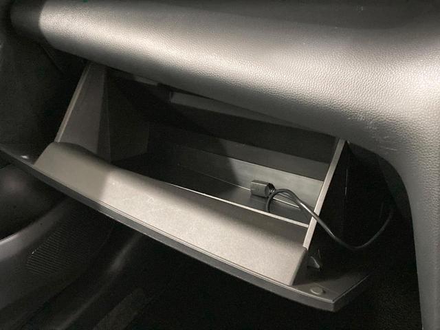 ヤリスクロス Ｘ　ＳＤナビ　衝突軽減装置　レーダークルーズ　ＥＴＣ　ドラレコ　Ｂｌｕｅｔｏｏｔｈ　バックカメラ　スマートキー　プッシュスタート　Ｂｌｕｅｔｏｏｔｈ　シートリフター　電動パーキング　オートホールド（52枚目）