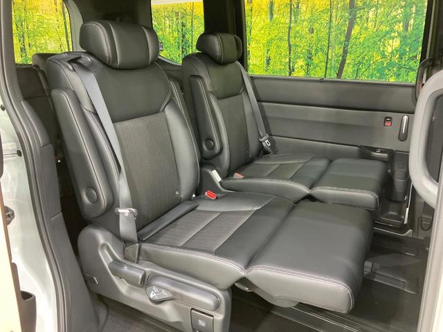 ステップワゴン スパーダ　純正１１．４型ナビ　両側電動スライドドア　ブラインドスポットモニター　衝突軽減装置　電動リアゲート　ＬＥＤヘッドライト　レーダークルーズ　Ｂｌｕｅｔｏｏｔｈ　フルセグＴＶ　電動パーキング（9枚目）