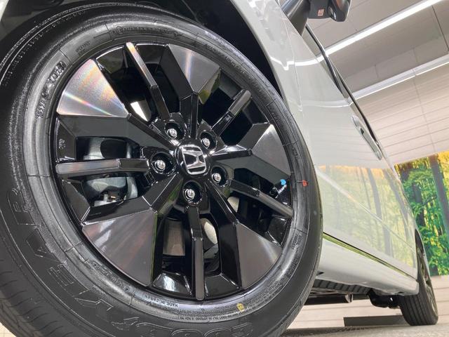 ステップワゴン スパーダ　純正１１．４型ナビ　両側電動スライドドア　ブラインドスポットモニター　衝突軽減装置　電動リアゲート　ＬＥＤヘッドライト　レーダークルーズ　Ｂｌｕｅｔｏｏｔｈ　フルセグＴＶ　電動パーキング（14枚目）