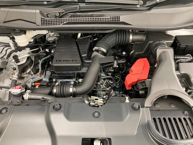 ステップワゴン スパーダ　純正１１．４型ナビ　両側電動スライドドア　ブラインドスポットモニター　衝突軽減装置　電動リアゲート　ＬＥＤヘッドライト　レーダークルーズ　Ｂｌｕｅｔｏｏｔｈ　フルセグＴＶ　電動パーキング（18枚目）