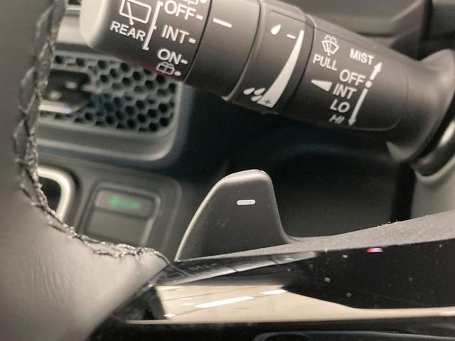 ステップワゴン スパーダ　純正１１．４型ナビ　両側電動スライドドア　ブラインドスポットモニター　衝突軽減装置　電動リアゲート　ＬＥＤヘッドライト　レーダークルーズ　Ｂｌｕｅｔｏｏｔｈ　フルセグＴＶ　電動パーキング（29枚目）