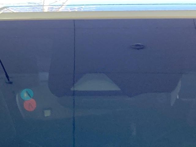 ヤリスクロス ハイブリッドＺ　純正ディスプレイオーディオ　バックカメラ　衝突被害軽減システム　レーダークルーズ　禁煙車　パワーシート　ドラレコ　コーナーセンサー　スマートキー　ＬＥＤヘッド　ビルトインＥＴＣ　純正１８インチアルミ（24枚目）