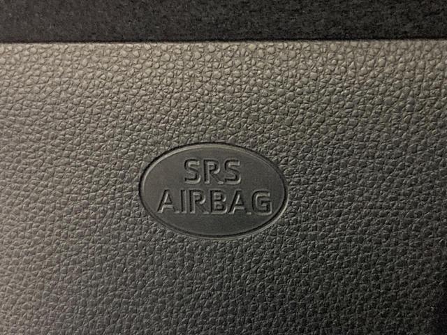 ヤリスクロス ハイブリッドＺ　純正ディスプレイオーディオ　バックカメラ　衝突被害軽減システム　レーダークルーズ　禁煙車　パワーシート　ドラレコ　コーナーセンサー　スマートキー　ＬＥＤヘッド　ビルトインＥＴＣ　純正１８インチアルミ（51枚目）