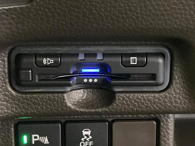 Ｎ－ＢＯＸ Ｌ・ターボコーディネートスタイル　タ―ボ　純正８型ナビ　両側電動スライド　衝突軽減装置　ＬＥＤヘッド　ＥＴＣ　シートヒーター　Ｂｌｕｅｔｏｏｔｈ　アダプティブクルーズ　バックカメラ　フルセグＴＶ　電動パーキング　スマートキー（5枚目）