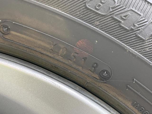 アクア Ｇ　禁煙車　ＣＤオーディオ　スマートキー　オートライト　オートエアコン　革巻きステアリング　電動格納ミラー　シートリフター　ドアザイザー　バニティミラー　パワーステアリング　パワーウィンドウ（49枚目）