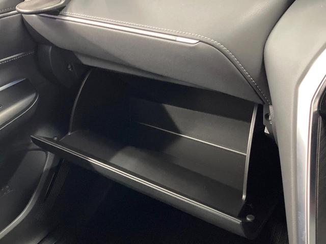 ハリアーハイブリッド Z 純正12.3型ナビ 全周囲カメラ 衝突軽減 レーダークルーズ JBL 電動リアゲート ハーフレザーシート パワーシート コーナーセンサー スマートキー LEDヘッド ETC 純正19インチアルミ(50枚目)