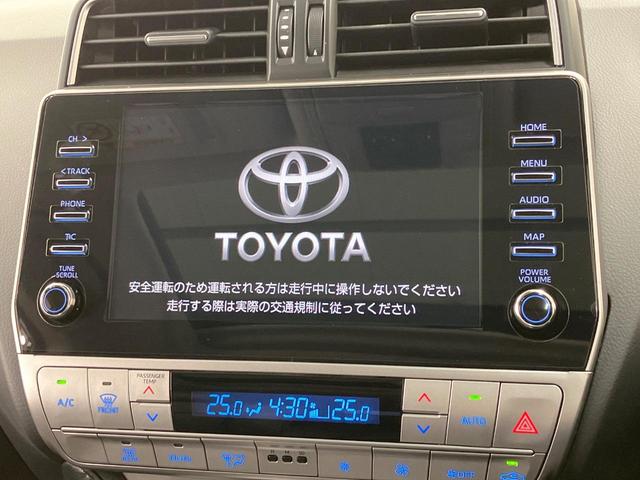 ランドクルーザープラド TX Lパッケージ マットブラックエディション ディーゼル サンルーフ メーカー9型ナビ 全周囲カメラ 衝突軽減 レーダークルーズ 禁煙車 レザーシート 前席シートエアコン ドラレコ コーナーセンサー スマートキー LEDヘッド(4枚目)
