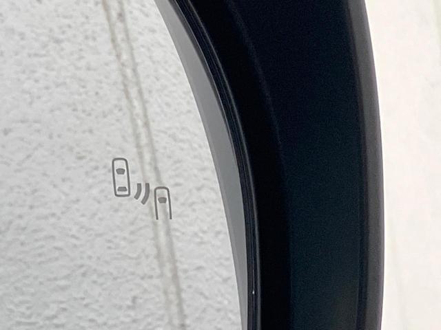 ランドクルーザープラド TX Lパッケージ マットブラックエディション ディーゼル サンルーフ メーカー9型ナビ 全周囲カメラ 衝突軽減 レーダークルーズ 禁煙車 レザーシート 前席シートエアコン ドラレコ コーナーセンサー スマートキー LEDヘッド(6枚目)