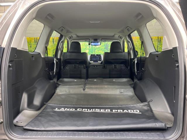 ランドクルーザープラド TX Lパッケージ マットブラックエディション ディーゼル サンルーフ メーカー9型ナビ 全周囲カメラ 衝突軽減 レーダークルーズ 禁煙車 レザーシート 前席シートエアコン ドラレコ コーナーセンサー スマートキー LEDヘッド(10枚目)