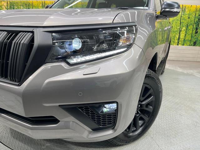 ランドクルーザープラド TX Lパッケージ マットブラックエディション ディーゼル サンルーフ メーカー9型ナビ 全周囲カメラ 衝突軽減 レーダークルーズ 禁煙車 レザーシート 前席シートエアコン ドラレコ コーナーセンサー スマートキー LEDヘッド(12枚目)