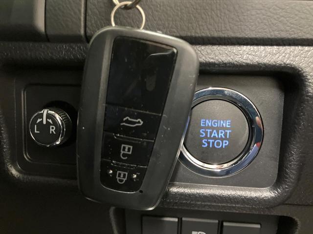 ランドクルーザープラド TX Lパッケージ マットブラックエディション ディーゼル サンルーフ メーカー9型ナビ 全周囲カメラ 衝突軽減 レーダークルーズ 禁煙車 レザーシート 前席シートエアコン ドラレコ コーナーセンサー スマートキー LEDヘッド(43枚目)