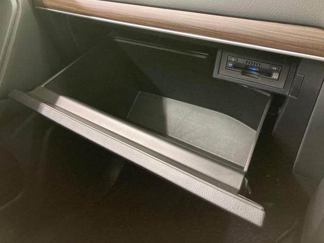 ランドクルーザープラド TX Lパッケージ マットブラックエディション ディーゼル サンルーフ メーカー9型ナビ 全周囲カメラ 衝突軽減 レーダークルーズ 禁煙車 レザーシート 前席シートエアコン ドラレコ コーナーセンサー スマートキー LEDヘッド(52枚目)