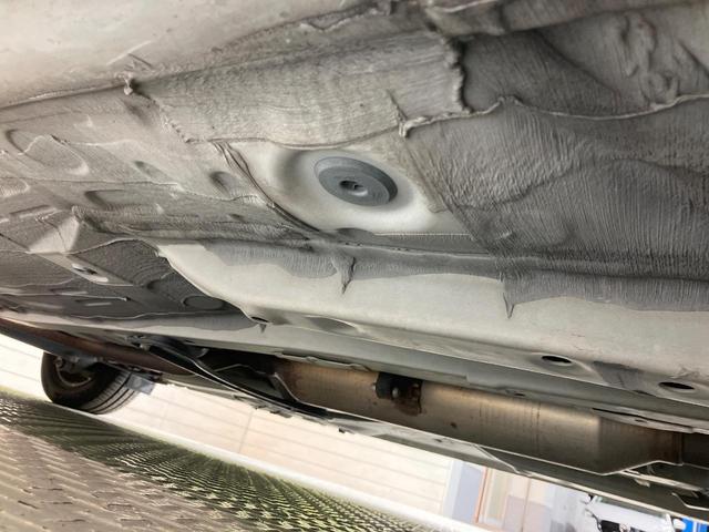 シエンタ G クエロ 8型ナビ 両側電動ドア バックカメラ 衝突軽減 ハーフレザーシート コーナーセンサー スマートキー LEDヘッド ETC オートハイビーム 車線逸脱警報 オートライト オートエアコン(23枚目)