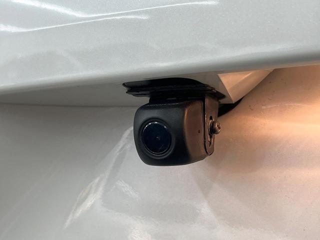 シエンタ G クエロ 8型ナビ 両側電動ドア バックカメラ 衝突軽減 ハーフレザーシート コーナーセンサー スマートキー LEDヘッド ETC オートハイビーム 車線逸脱警報 オートライト オートエアコン(45枚目)