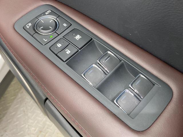 RX RX450h バージョンL サンルーフ 純正12.3型ナビ 全周囲カメラ 三眼LED 衝突軽減 レーダークルーズ 禁煙車 電動リアゲート レザーシート シートエアコン ドラレコ コーナーセンサー スマートキー LEDヘッド(45枚目)