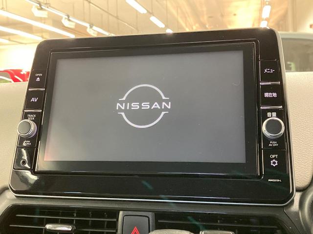 デイズ Ｘ　純正９型ナビ　衝突軽減装置　Ｂｌｕｅｔｏｏｔｈ　ドラレコ　バックカメラ　Ｂｌｕｅｔｏｏｔｈ　オートエアコン　スマートキー　シートリフター　アイドリングストップ　プライバシーガラス　オートエアコン（3枚目）