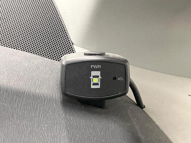 プリウス L 純正ナビ バックカメラ ETC スマートキー プッシュスタート オートエアコン HIDヘッド Bluetooth ドラレコ 電動格納ドアミラー コーナーセンサー(6枚目)