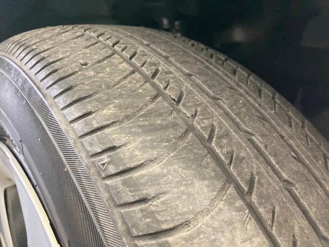 プリウス L 純正ナビ バックカメラ ETC スマートキー プッシュスタート オートエアコン HIDヘッド Bluetooth ドラレコ 電動格納ドアミラー コーナーセンサー(63枚目)