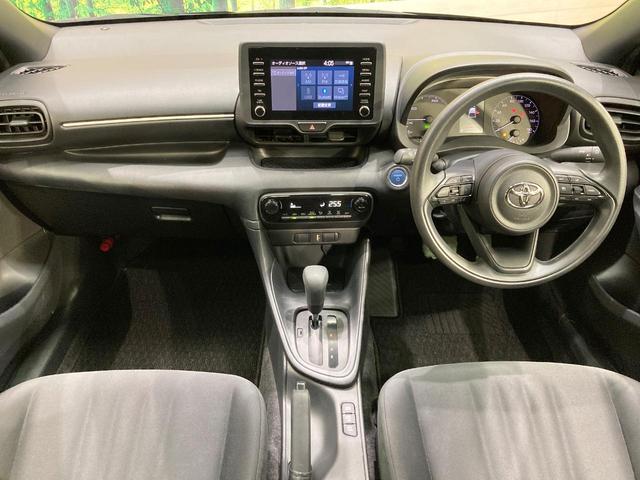 ヤリス ハイブリッドX 純正8型DA バックカメラ 衝突被害軽減システム レーダークルーズ 禁煙車 ドラレコ コーナーセンサー スマートキー LEDヘッド ビルトインETC オートハイビーム 車線逸脱警報 オートライト(2枚目)