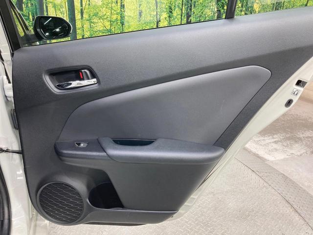 プリウス Sセーフティプラス 純正9型ナビ 衝突軽減装置 ETC ドラレコ レーダークルーズ LEDヘッド バックカメラ Bluetooth オートエアコン スマートキー プッシュスタート シートリフター 電動格納ドアミラー(41枚目)
