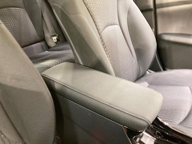 プリウス Sセーフティプラス 純正9型ナビ 衝突軽減装置 ETC ドラレコ レーダークルーズ LEDヘッド バックカメラ Bluetooth オートエアコン スマートキー プッシュスタート シートリフター 電動格納ドアミラー(50枚目)
