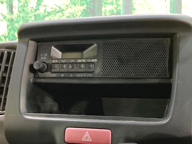 NV100クリッパーバン DX CDオーディオ ドライブレコーダー 禁煙車 オートライト キーレスエントリー ヘッドライトレベライザー 横滑り防止装置 盗難防止システム(3枚目)