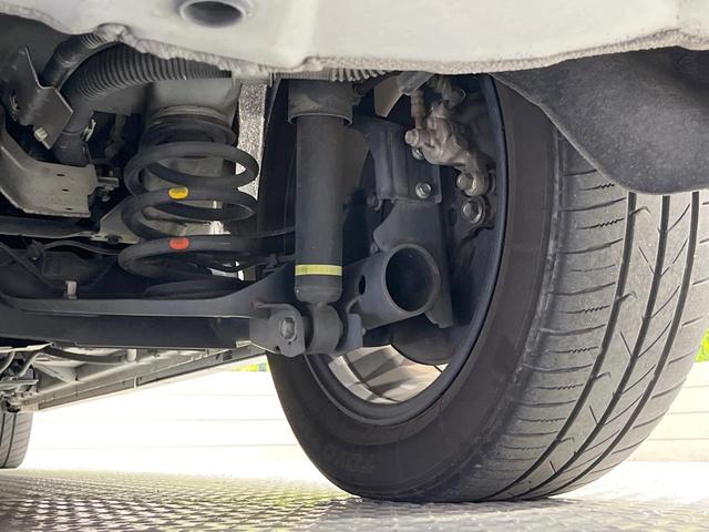 セレナ ハイウェイスター　ＶセレクションＩＩ　両側電動ドア　９型ナビ　後席モニター　全周囲カメラ　プロパイロット　衝突軽減装置　禁煙車　コーナーセンサー　スマートキー　ＬＥＤヘッド　ＥＴＣ　純正１６インチアルミ　車線逸脱警報（21枚目）