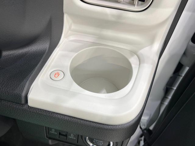 ムーヴキャンバス ストライプスG 届出済未使用車 両側電動ドア 純正ナビ バックカメラ 衝突被害軽減システム コーナーセンサー スマートキー LEDヘッド オートハイビーム 車線逸脱警報 オートライト オートエアコン(35枚目)