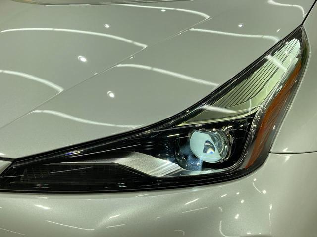 プリウス Aプレミアム ツーリングセレクション 純正9型ナビ 全周囲カメラ モデリスタエアロ ブラインドスポットモニター 禁煙車 パワーシート ドラレコ コーナーセンサー スマートキー LEDヘッド ビルトインETC 黒革シート(12枚目)