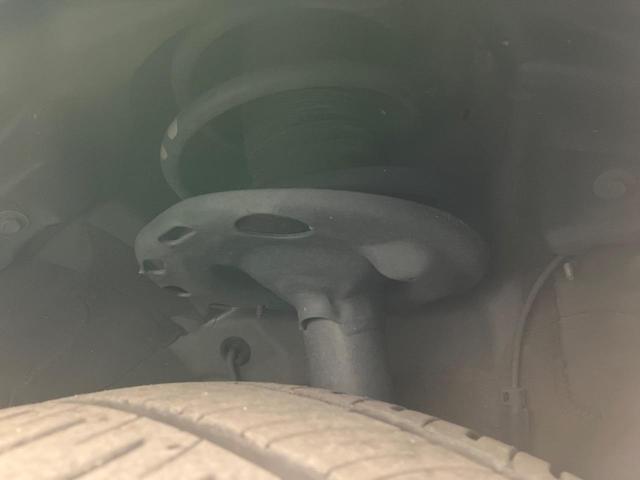 ヴォクシー ハイブリッドZS 煌III 純正10型ナビ 後席モニター 両側電動スライド 衝突軽減装置 ETC ドラレコ シートヒーター LEDヘッド クルコン リアオートエアコン Bluetooth バックカメラ スマートキー(20枚目)