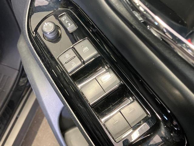 ヴォクシー ハイブリッドZS 煌III 純正10型ナビ 後席モニター 両側電動スライド 衝突軽減装置 ETC ドラレコ シートヒーター LEDヘッド クルコン リアオートエアコン Bluetooth バックカメラ スマートキー(39枚目)
