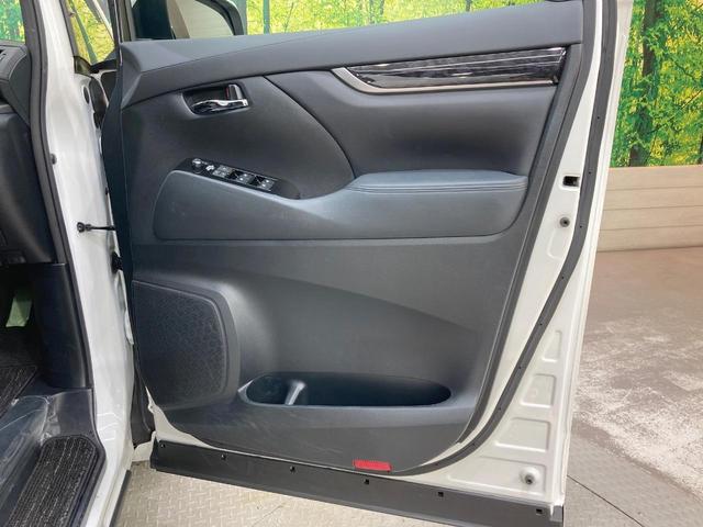 アルファード 2.5S タイプゴールド 純正9インチSDナビ サンルーフ 両側電動ドア バックカメラ 衝突被害軽減装置 レーダークルーズ CD DVD 禁煙車 電動リアゲート ドラレコ コーナーセンサー スマートキー LEDヘッド ETC(68枚目)