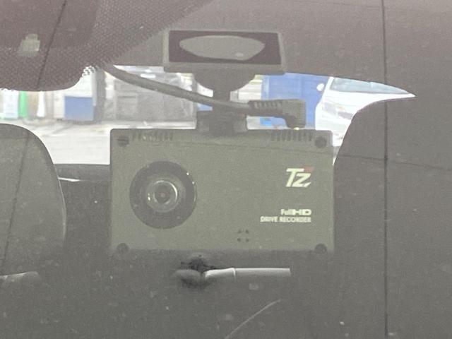 C-HR G 純正9型ナビ 衝突軽減装置 ETC ドラレコ レーダークルーズ Bluetooth LEDヘッド バックカメラ フルセグTV シートヒーター 電動パーキング オートエアコン スマートキー(6枚目)