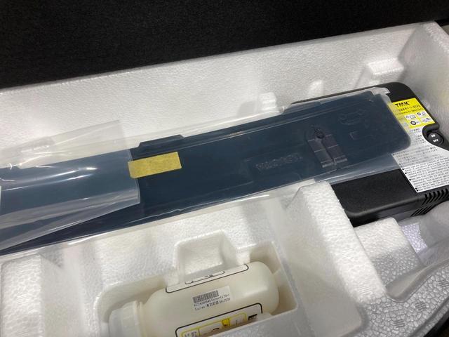 アクア Z 純正10.5型ナビ 衝突軽減装置 LEDヘッド ETC レーダークルーズ シートヒーター パワーシート 純正16インチアルミ ステアリングヒーター Bluetooth バックカメラ 100V電源(43枚目)