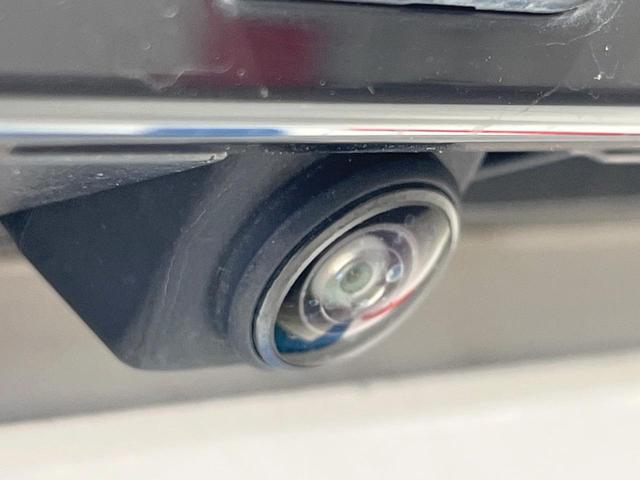 ノート Ｘ　純正９型ナビ　全周囲カメラ　プロパイロット　デジタルミラー　ブラインドスポットモニター　Ｂｌｕｅｔｏｏｔｈ　ＥＴＣ　ＬＥＤヘッド　シートヒーター　オートエアコン　衝突軽減装置　ステアリングヒーター（44枚目）