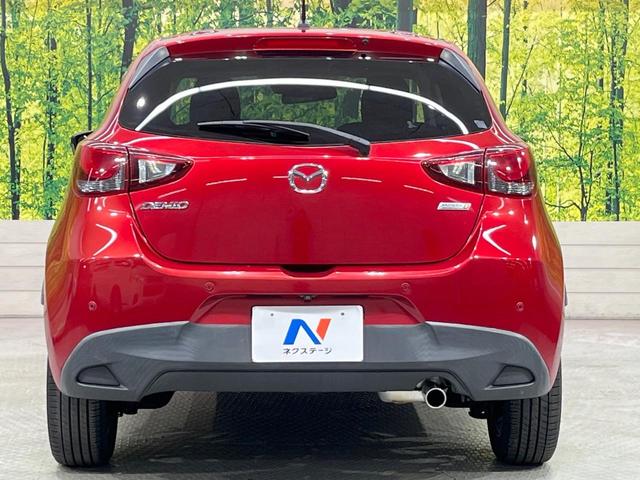 デミオ ＸＤツーリング　純正ナビ　衝突軽減装置　ＬＥＤヘッド　クルーズコントロール　スマートキー　プッシュスタート　バックカメラ　Ｂｌｕｅｔｏｏｔｈ　オートエアコン　ヘッドアップディスプレイ　シートリフター（15枚目）