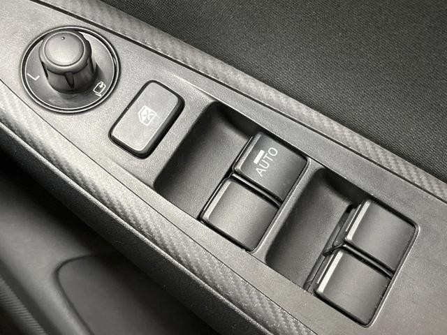 デミオ ＸＤツーリング　純正ナビ　衝突軽減装置　ＬＥＤヘッド　クルーズコントロール　スマートキー　プッシュスタート　バックカメラ　Ｂｌｕｅｔｏｏｔｈ　オートエアコン　ヘッドアップディスプレイ　シートリフター（33枚目）