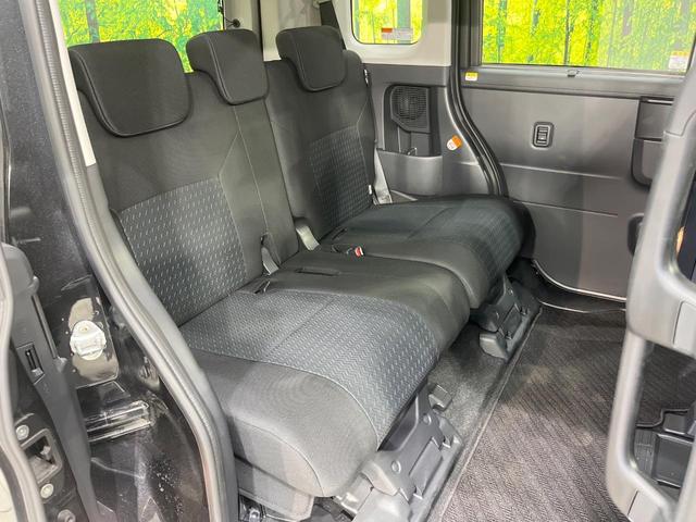 ルーミー カスタムＧ　純正９インチディスプレイオーディオ　両側電動スライドドア　全周囲カメラ　衝突被害軽減装置　レーダークルーズコントロール　ＬＥＤヘッド　ＥＴＣ　フルセグＴＶ　純正１４ＡＷ　ドラレコ　スマートキー（9枚目）