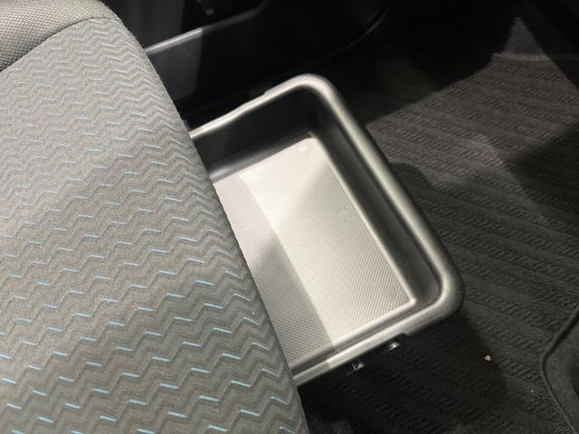 ルーミー カスタムＧ　純正９インチディスプレイオーディオ　両側電動スライドドア　全周囲カメラ　衝突被害軽減装置　レーダークルーズコントロール　ＬＥＤヘッド　ＥＴＣ　フルセグＴＶ　純正１４ＡＷ　ドラレコ　スマートキー（63枚目）