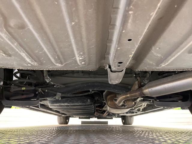 ヴォクシー ハイブリッドＺＳ　煌ＩＩＩ　純正９インチＳＤナビ　両側電動ドア　バックカメラ　衝突被害軽減装置　禁煙車　ハーフレザーシート　ドラレコ　コーナーセンサー　スマートキー　ＬＥＤヘッド　ビルトインＥＴＣ　クルコン　純正１６インチアルミ（19枚目）