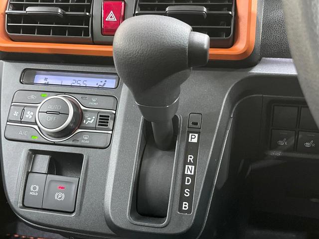 タント ファンクロス　純正ナビ　全周囲カメラ　両側電動スライド　衝突軽減装置　ＬＥＤヘッド　シートヒーター　電動パーキング　オートホールド　オートエアコン　スマートキー　プッシュスタート　ルーフレール　シートリフター（24枚目）