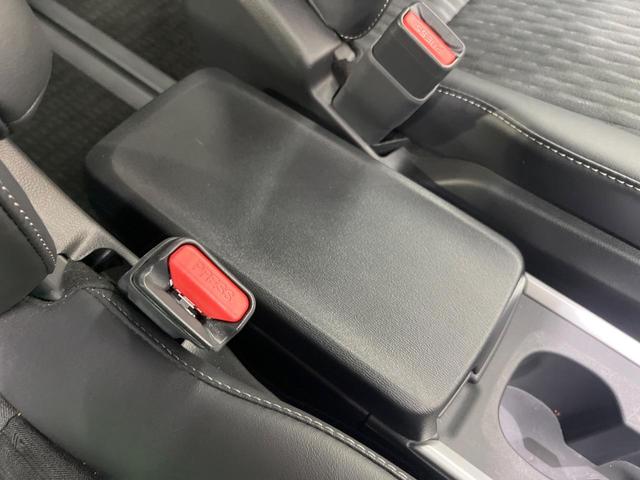 ノア ハイブリッドＳ－Ｚ　純正１０．５型ナビ　バックカメラ　快適利便Ｈｉｇｈ　ＥＴＣ２．０　シートヒーター　ＬＥＤヘッドライト　ＬＥＤフォグランプ　フルセグＴＶ　ステアリングヒーター　ステアリングスイッチ　Ｂｌｕｅｔｏｏｔｈ（50枚目）