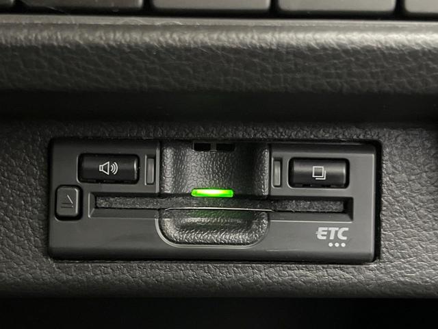 クロスビー ハイブリッドＭＺ　純正８型ナビ　衝突被害軽減システム　レーダークルーズ　禁煙車　ドラレコ　コーナーセンサー　スマートキー　ＬＥＤヘッド　ビルトインＥＴＣ　純正１６インチアルミ　オートライト　オートエアコン（6枚目）