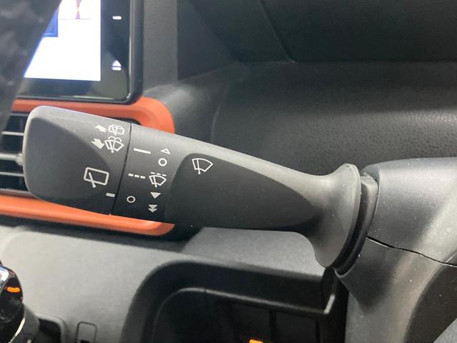 タント ファンクロスターボ　ターボ　両側電動ドア　純正１０型ナビ　全周囲カメラ　衝突軽減　ドラレコ　コーナーセンサー　スマートキー　ＬＥＤヘッド　ルーフレール　ＥＴＣ　純正１５インチアルミ　オートライト　オートエアコン（29枚目）