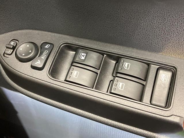 タント ファンクロスターボ　ターボ　両側電動ドア　純正１０型ナビ　全周囲カメラ　衝突軽減　ドラレコ　コーナーセンサー　スマートキー　ＬＥＤヘッド　ルーフレール　ＥＴＣ　純正１５インチアルミ　オートライト　オートエアコン（42枚目）