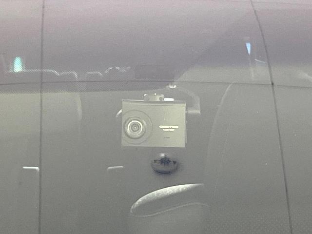 ヴェルファイア ２．５Ｚ　Ａエディション　ゴールデンアイズ　純正１０型ナビ　バックカメラ　両側電動ドア　レーダークルーズ　禁煙車　ドラレコ　コーナーセンサー　スマートキー　ＬＥＤヘッド　純正１８インチアルミ　オートライト　デュアルエアコン　Ｂｌｕｅｔｏｏｔｈ（7枚目）